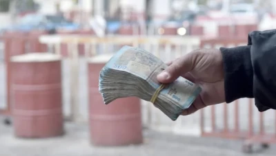 آثار ارتفاع أسعار الحلويات: حياة الموظفين تتأثر بالحرمان وسط انهيار الليرة السورية