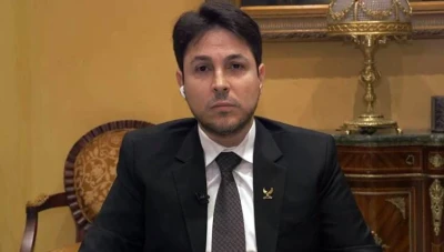 ريبـال الأسـد ينتـقد النظـام السـوري وقـادة المـعـارضة