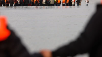 الاتحاد الأوروبي يوافق على تشديد قواعد الهجرة وتسريع ترحيل طالبي اللجوء