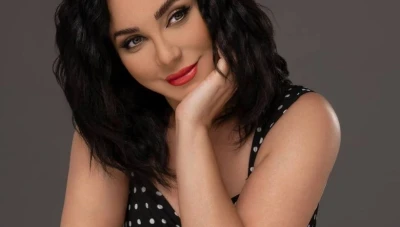 ممثل سوري رفض تصوير مشهد يجمعه مع سلاف فواخرجي على السرير