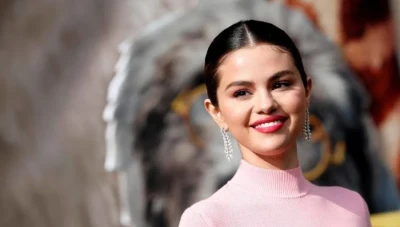 تهديدات تطال المغنية سيلينا غوميز بسبب التضامن والتبرع في وجه الأزمة الإنسانية في غزة