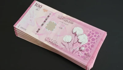 تحسّن طفيف تسجّله الليرة السورية عند إغلاق يوم الأحد