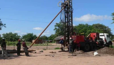 في ظل عجز الحكومة السورية.. "فزعة خير" لإصلاح بئر ماء في السويداء