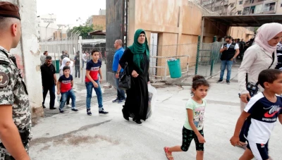 توقعات بتصاعد هجرة السوريين من لبنان بعد تخفيض المساعدات الأممية