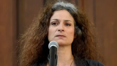 لمى عباس تعتـرف بمـسـؤوليتـها عن الاعتـ.ـد.اء على مي سكاف وتدعي التعـ.ـرض للتهـ.ـديد