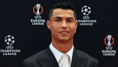 طبيـب تجـميل يطـالب كريستيانو رونالدو بـسـداد ديـونه