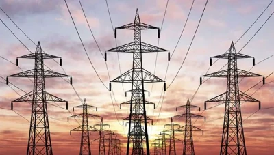 أونتاريو تفرض رسوماً جديدة على صادرات الكهرباء إلى الولايات المتحدة رداً على التعرفة الجمركية