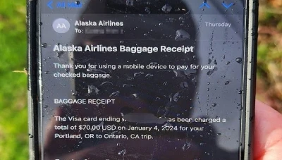 هاتف iPhone يتحدى الجاذبية ويظل سليمًا بعد سقوطه من ارتفاع 16000 قدم في حادثة خطوط ألاسكا الجوية