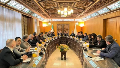 غرفة تجارة دمشق تبحث تمثيل قطاع الأدوية وتعزيز التعاون مع نقابة الصيادلة