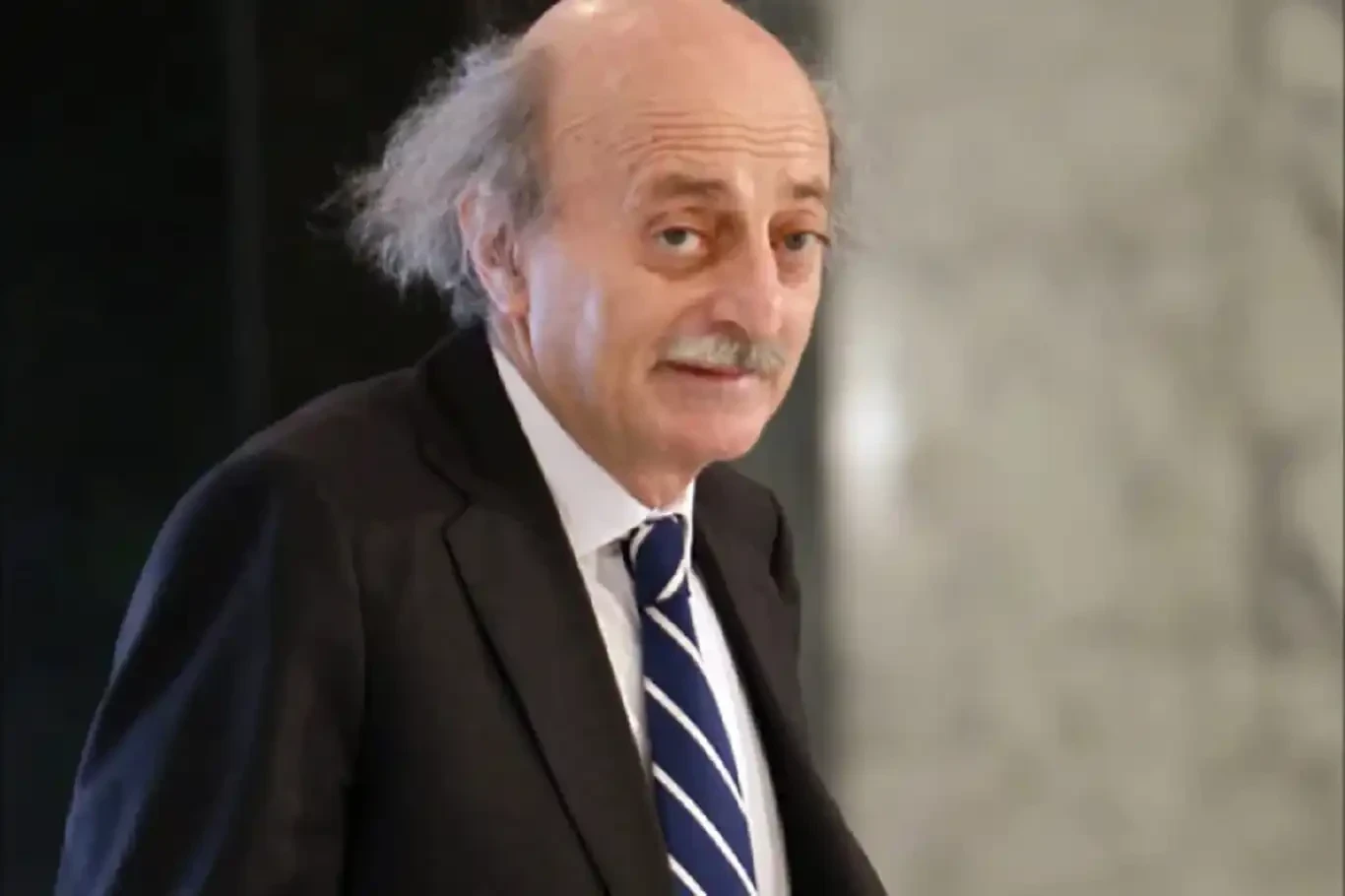 جنبلاط: السويداء ستبقى تحت حماية الدولة السورية