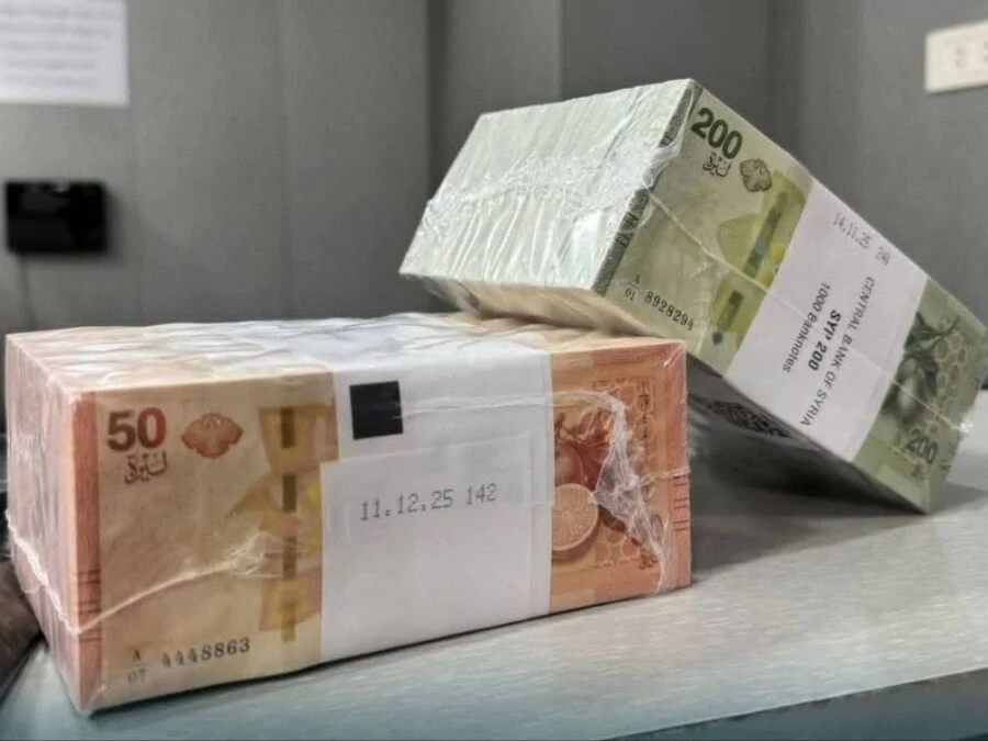 استقرار نسبي في سعر صرف الليرة السورية مقابل الدولار والعملات الأجنبية