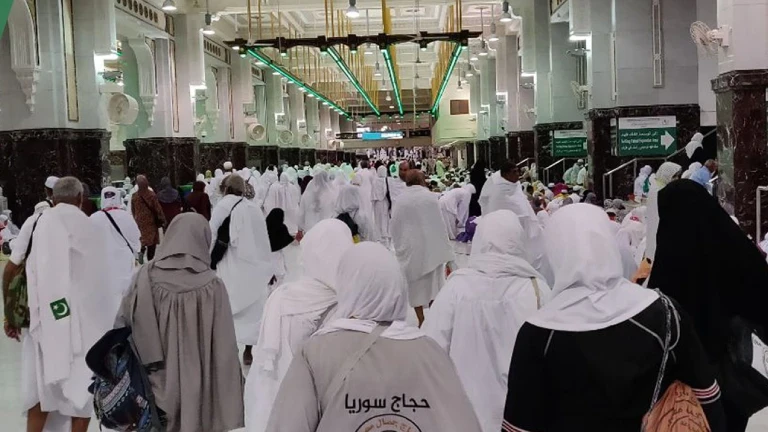 عودة فريضة الحج... المواطنون السوريون يستعيدون أداء الحج من وطنهم اعتبارًا من هذا العام