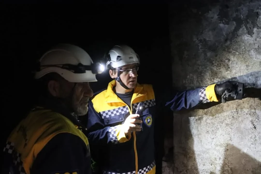 الدفـاع المـدني يبحـث عن أبـواب سـريـة في سـجن صـيدنـايا