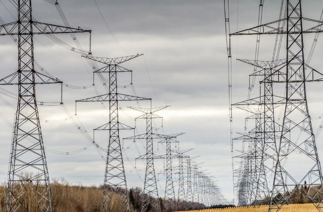 سوريا تصبح الأعلى عربيًا في أسعار الكهرباء بعد تعديل التعرفة