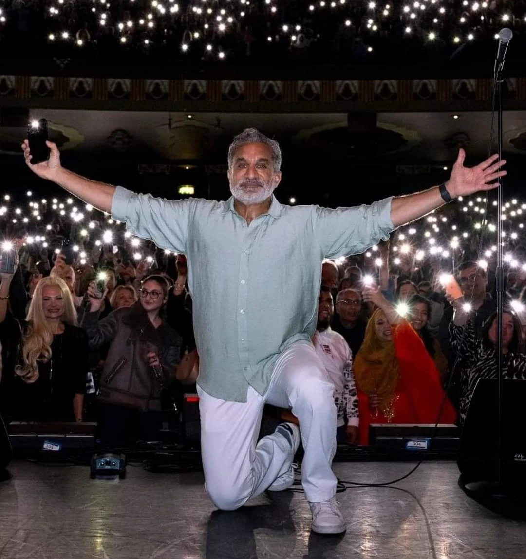 باسم يوسف يعود إلى ألمانيا بعـروض كومـيدية باللغة العربية في يناير 2025