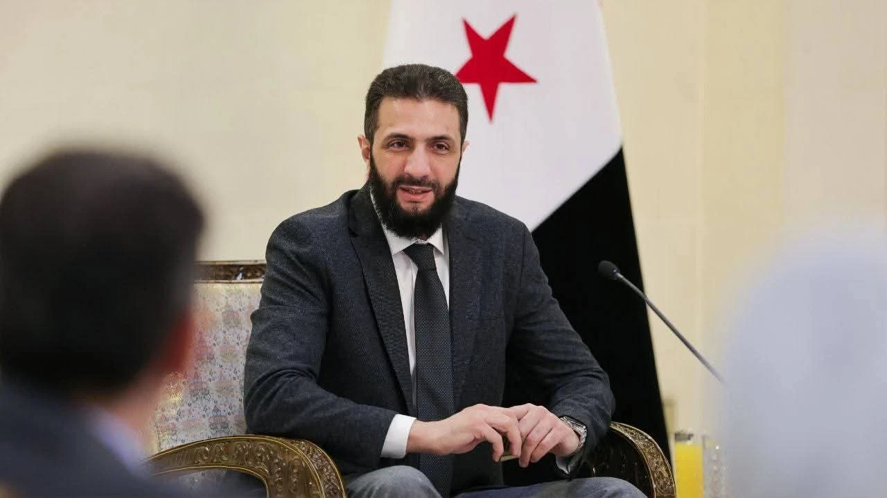 الرئيس الشرع يلتقي أعضاء اللجنة العليا المشرفة على انتخابات مجلس الشعب