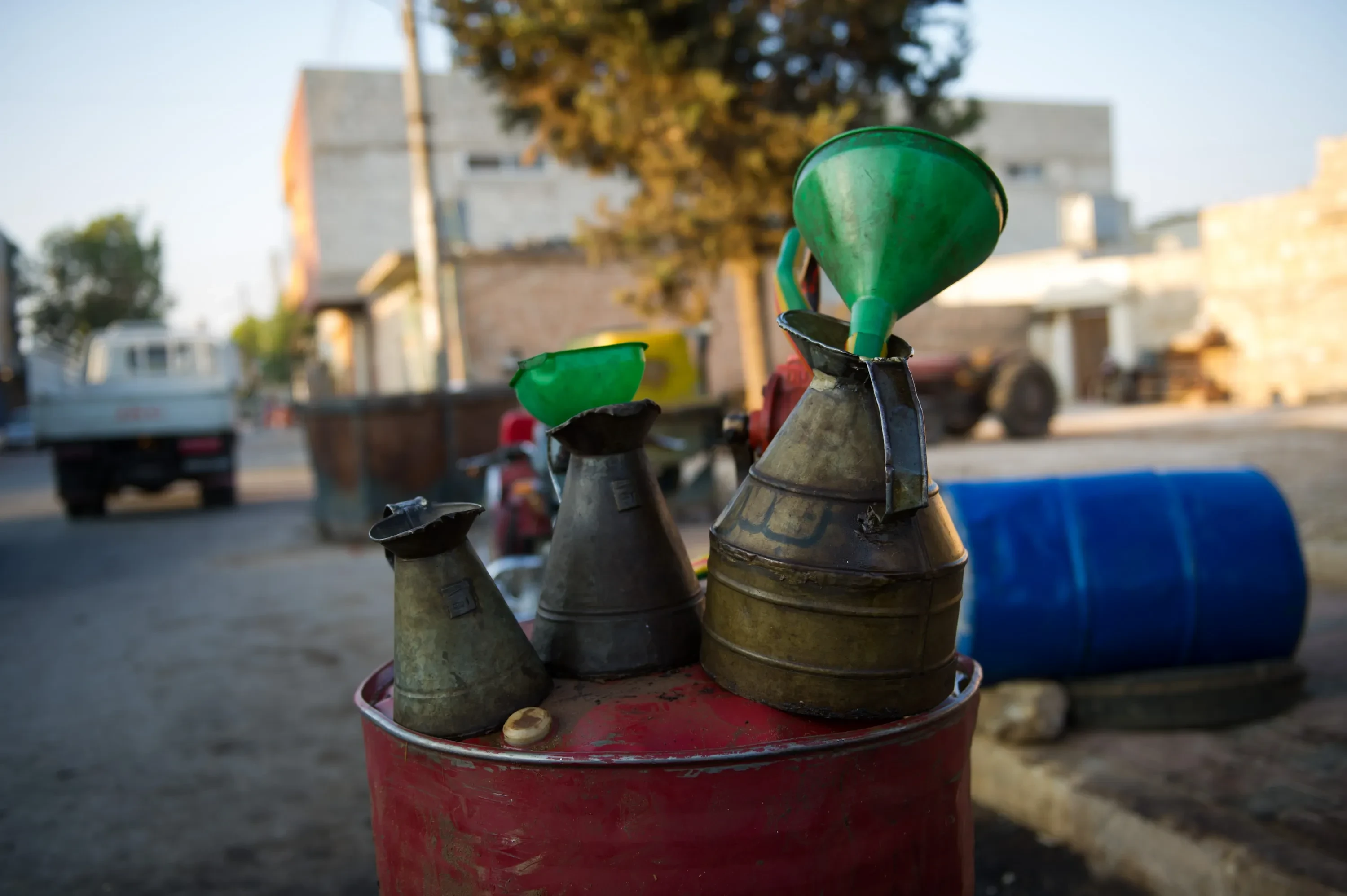 ارتفاع أسعار البنزين والغاز في سوريا وفق سعر الصرف الجديد