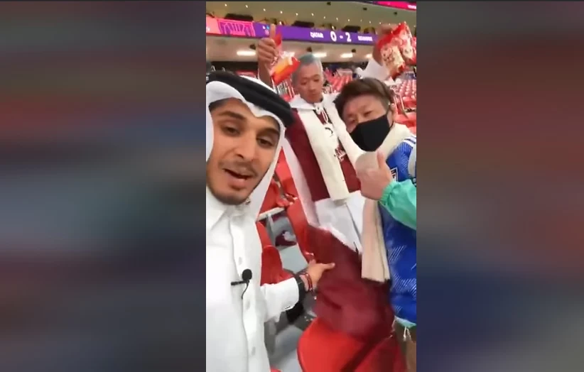 بالفيديو.. يابانيون ينظفون المدرجات بعد مباراة قطر والاكوادور ويكشفون سبب قيامهم بذلك