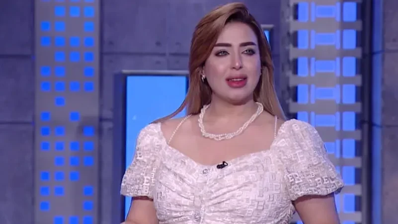 بالفيديو.. المذيعة صاحبة "الصوت غير اللائق"  تعود للظهور.. وتكشف تفاصيل إيقافها