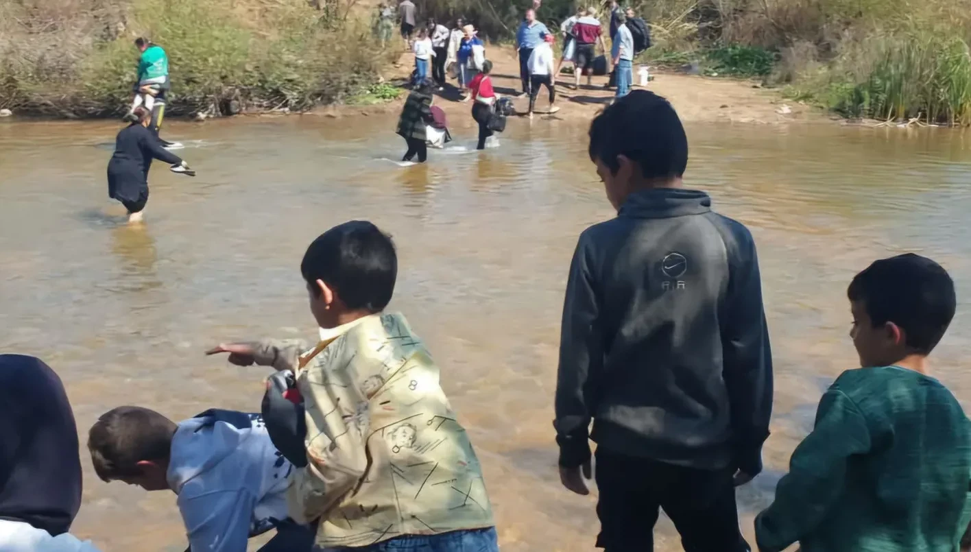 مفوضية الأمم المتحدة تكشف عن نزوح 21 ألف شخص من سوريا إلى لبنان بسبب التوترات في الساحل السوري