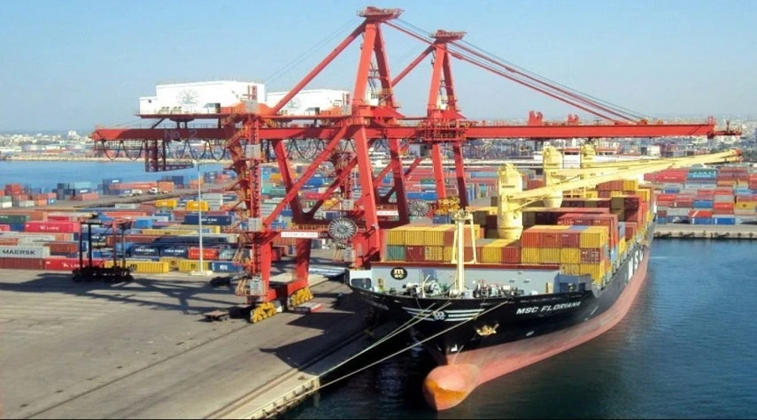 وصول باخرتي قمح محملتين بـ 70 ألف طن إلى مرفأ طرطوس