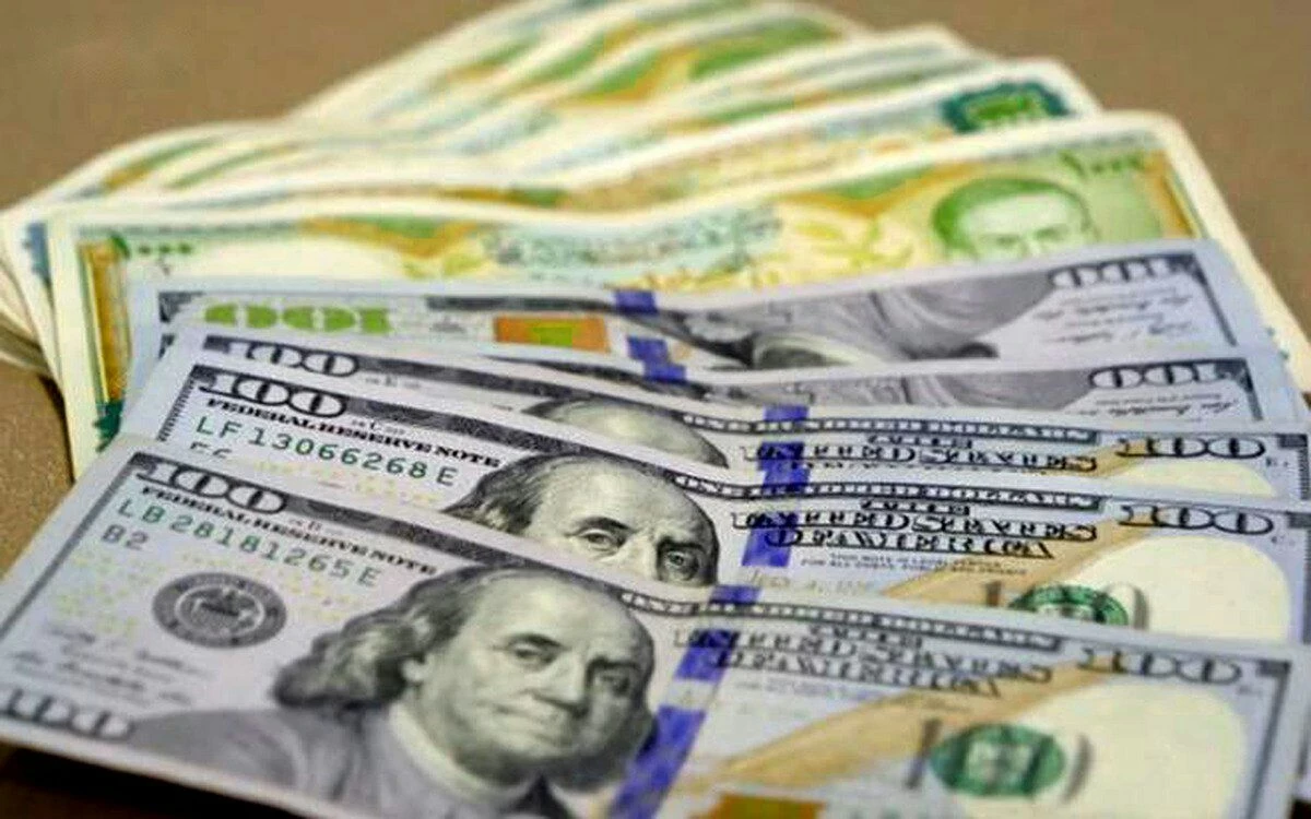 إغلاق سعر صرف الليرة السورية على تحسن ملحوظ