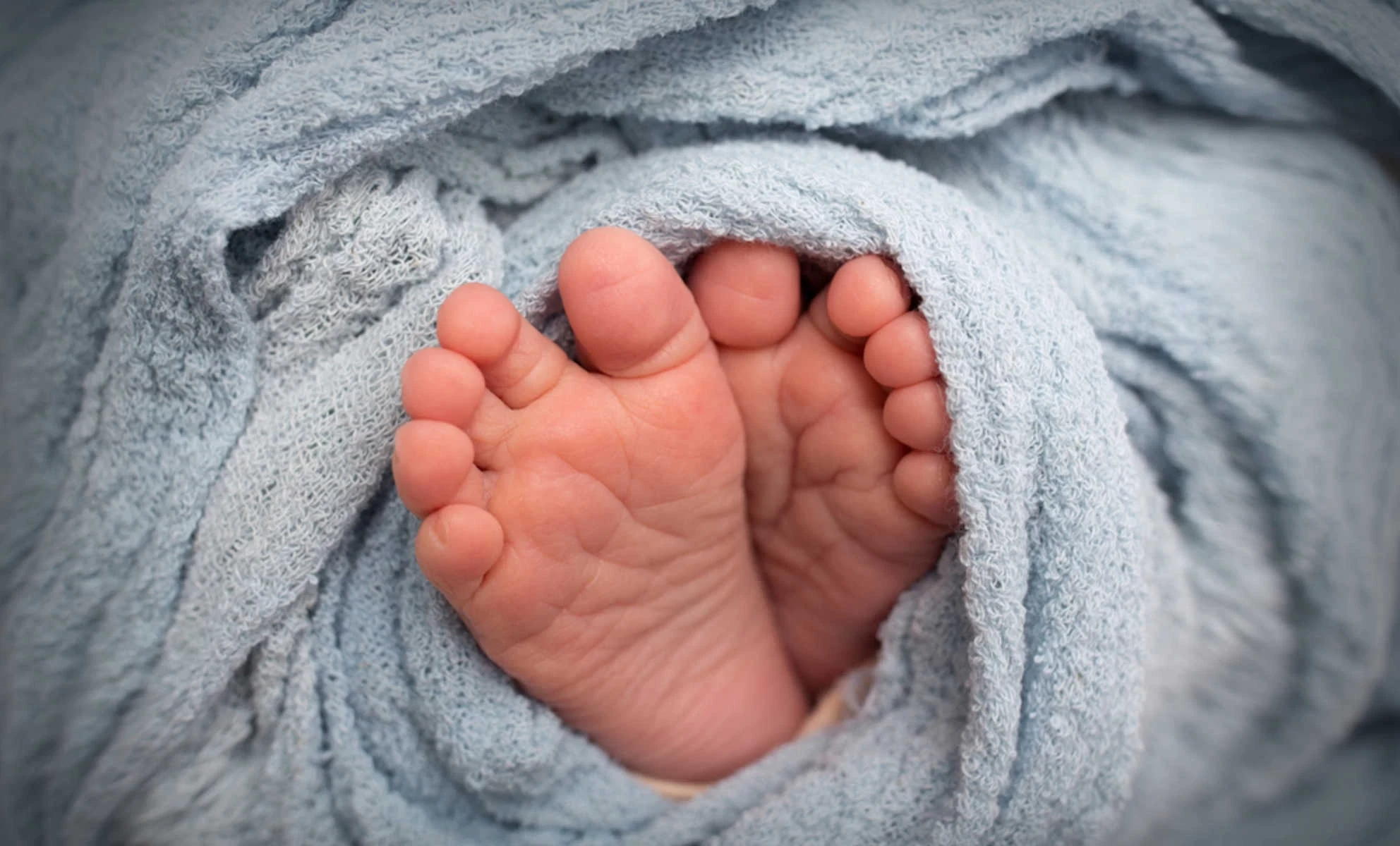 العثور على طفلة حديثة الولادة في شوارع دمشق