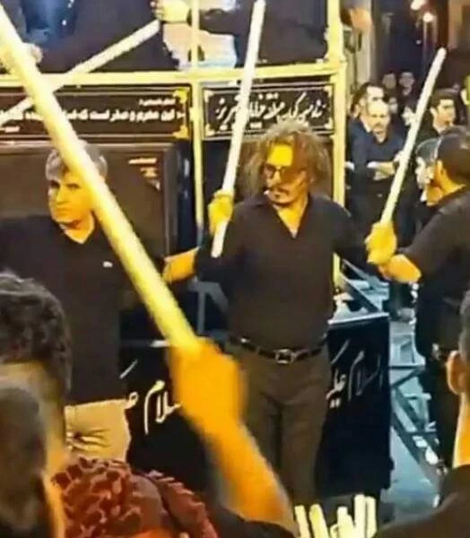 جوني ديب في إيـ.ـران لإحياء طقوس عاشوراء