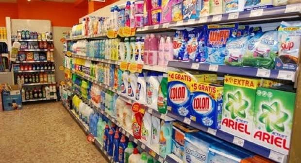 ارتفاع كبير بأسعار المنظفات في السوق المحلية