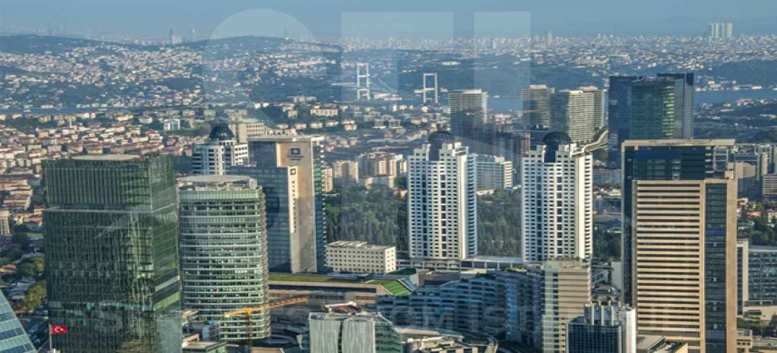 مسؤول يعلن عن بدء التهجير القسري للشركات السورية