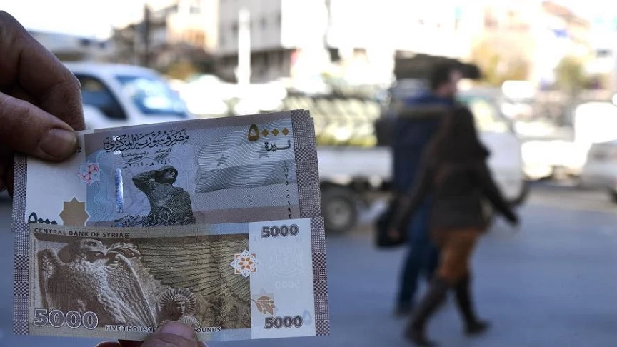 نظام جديد لإنقاذ الليرة السورية وتثبيت سعر صرفها