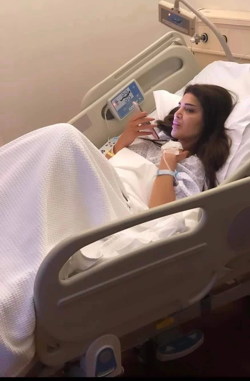 فنانة لبنانية تؤكد اصـ.ـابتها بسرطـ.ـان الثـدي المتقدم