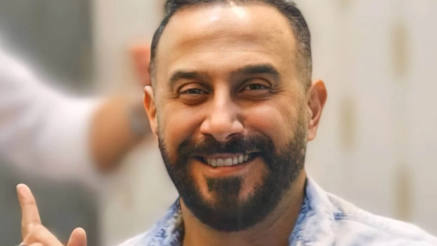 بالفيديو: زوجة قصي خولي تظهر "منهارة" وتهدد بفضحه