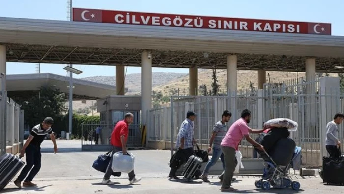 صحيفة حرييت تكشف عدد السوريين العائدين إلى سوريا