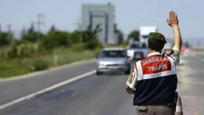 تشديد أمني تركي وحالات ترحيل لعدد من السوريين.