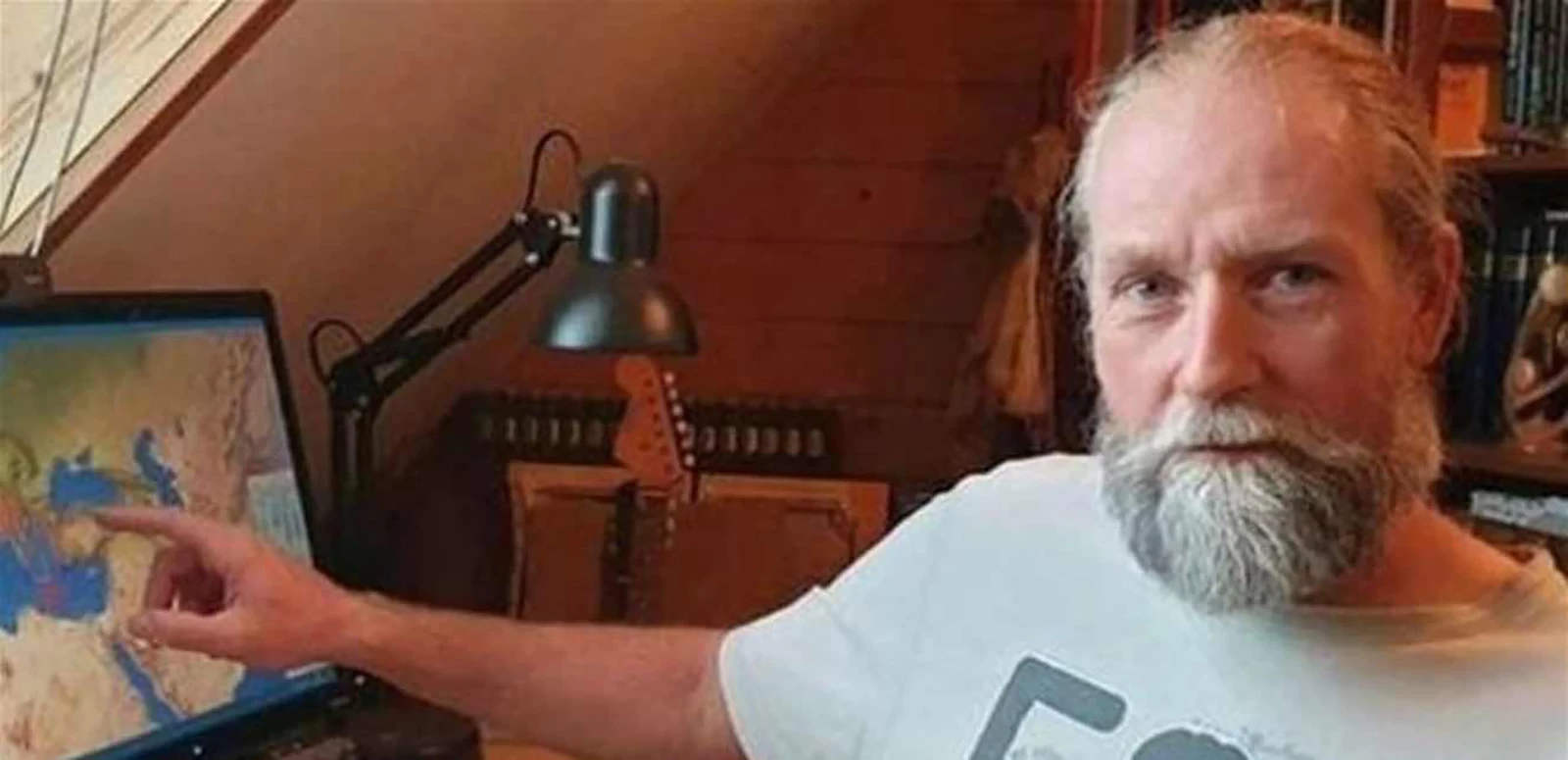 خبير عربي يتحـدى عالم الز.لازل الهولندي فرانك