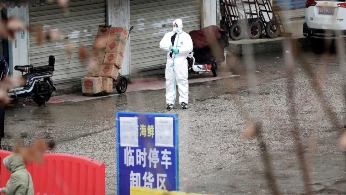 مغادرة نحو 900 مريض المستشفيات الصينية بعد تعافيهم من فيروس "كورونا"