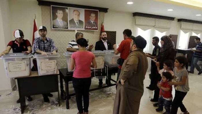 لبنان: كل سوري صوت للأسد يجب أن يعود إلى بلده