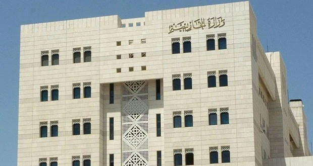 الخارجية السورية توضح حقيقة تعديل وضع البعثة في نيويورك وتؤكد استمرار العمل الدبلوماسي