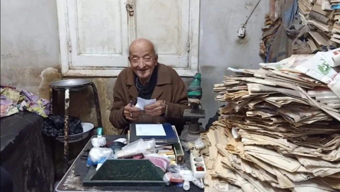 "نصف قرن من العطاء"... وفاة "طبيب الغلابة" المصري محمد مشالي