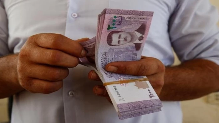 انهيار حاد لسعر الليرة السورية أمام العملات الأجنبية 23/3/2020