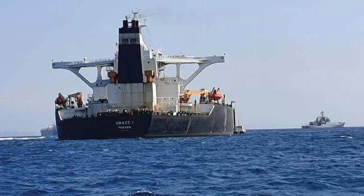 وصول أول شحنة قمح إلى ميناء اللاذقية منذ ديسمبر يعيد الأمل بانتعاش اقتصادي في سوريا