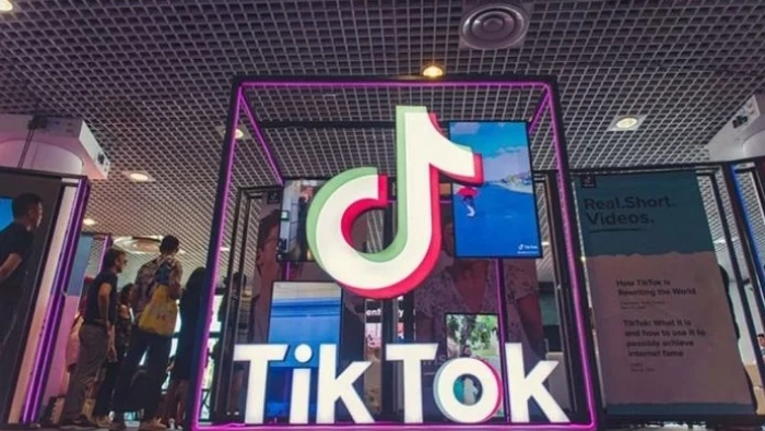 "وول ستريت جورنال": "تويتر" و"تيك توك" عقدت مباحثات أولية حول عملية دمج محتملة