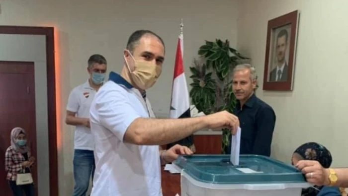 برلماني سوري كبير يحمل خسارته للانتخابات لـ"تكتل أمراء الحرب مع منظومة الفساد"