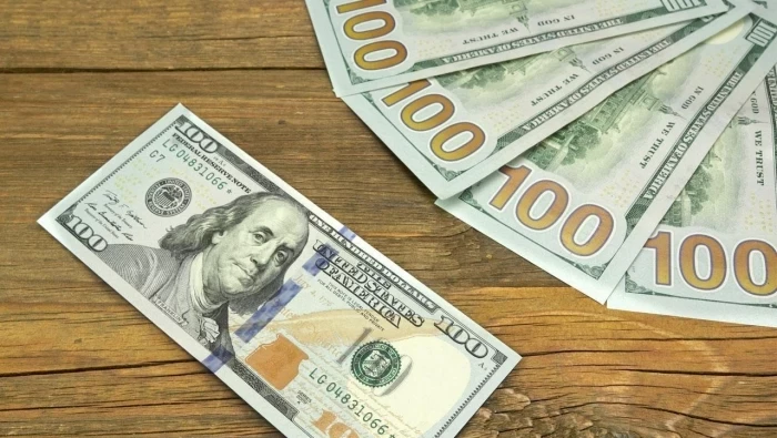 سعر صرف الليرة السورية في دمشق وحلب أمام بعض العملات 20/6/2020