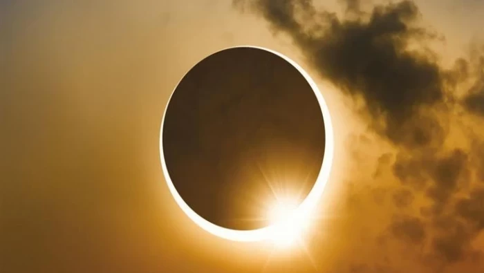 شاهد.. كسوف نادر للشمس لم يره الكثيرون اليوم