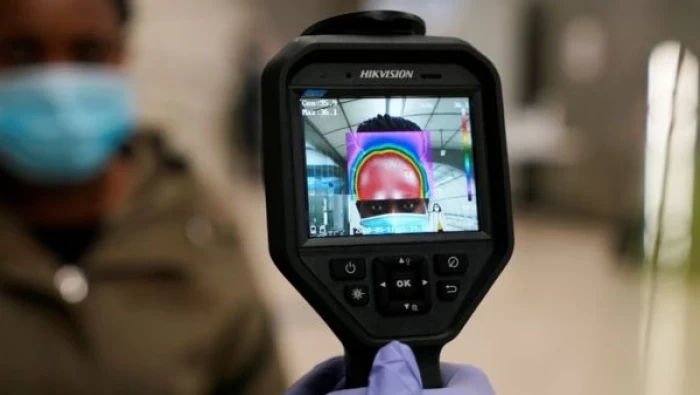 تطبيقات إلكترونية تساعد في قياس درجة حرارة الجسم