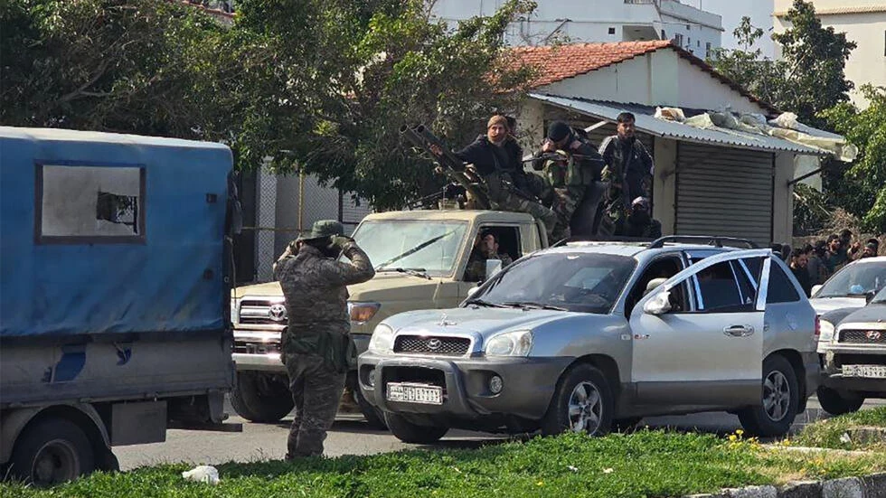 الأمم المتحدة تنفي تقارير عن بعثة لتقصي الحقائق في الساحل السوري وتؤكد استمرار تقديم المساعدات الإنسانية