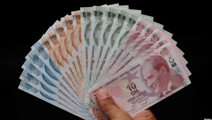 انخفاض قوي لسعر صرف الليرة التركية 30 - 8 - 2018