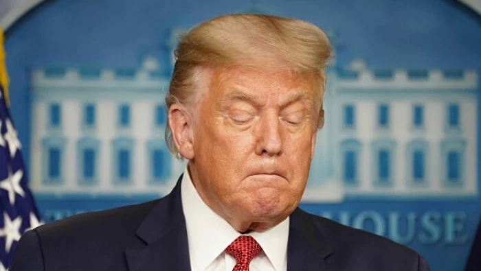 الحكومة الأمريكية تقترح تغيير معايير "رأس الدوش" بسبب معاناة ترامب في الاستحمام